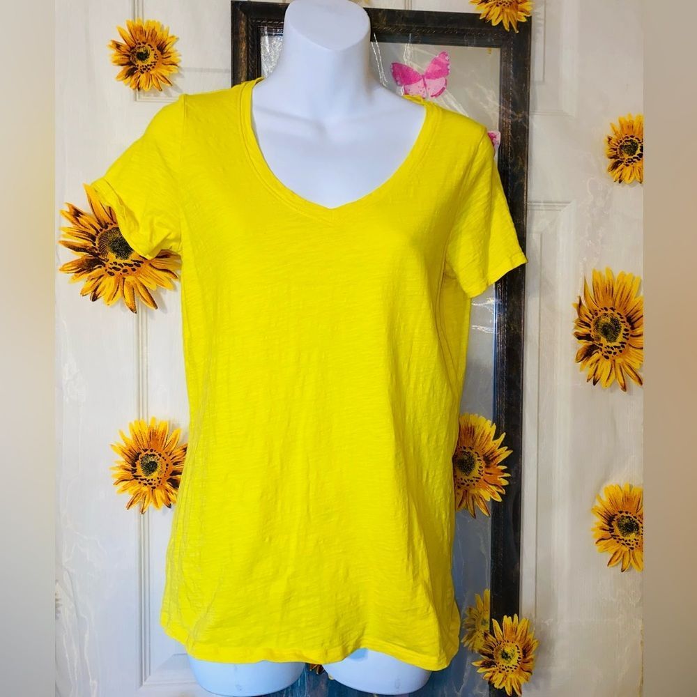 STYLUS scoop neck bright Yellow shirt size medium